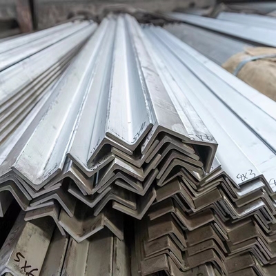 201 306 Stainless Steel Angles X-750 Equilateral Steel Equal Angle Hot Rolled